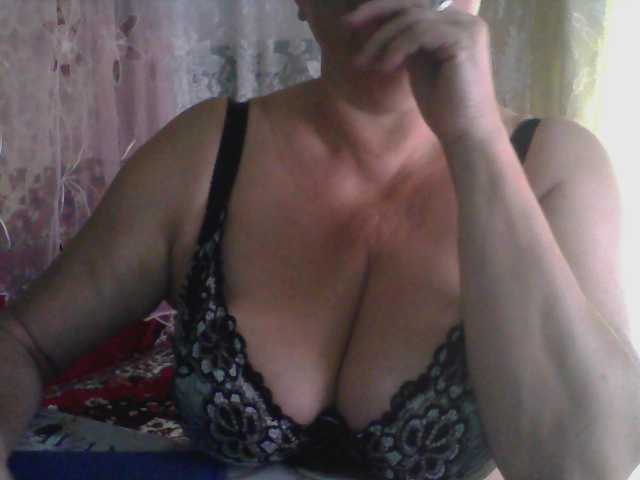 Fotos Olzya Hello everyone! I'm not sitting naked in the chat!Do not forget to put love !!