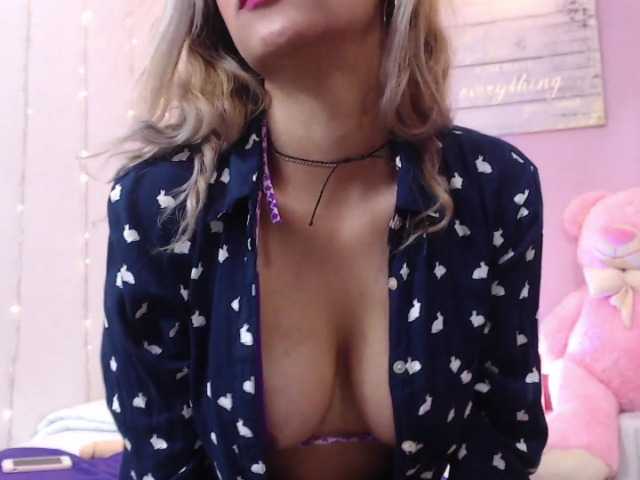 Capturas de tela de transmissão pamela-anders