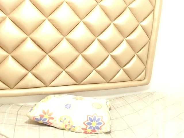 Capturas de tela de transmissão pamybigboobs