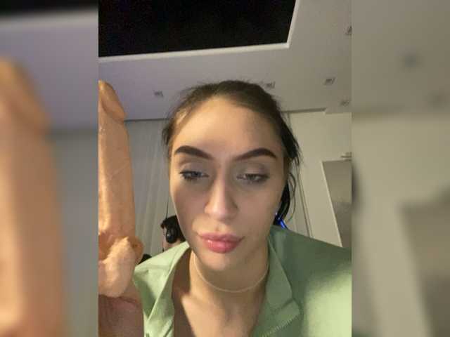 Capturas de tela de transmissão PARTYNEXTNEXT