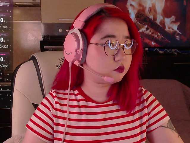 Capturas de tela de transmissão peach-girl