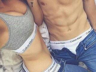 Chat de vídeo erótico PeterAndMirra