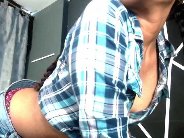 Capturas de tela de transmissão PetiteEbonyx