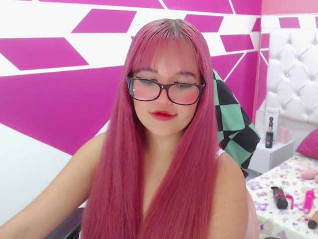 Capturas de tela de transmissão pinkqueenn