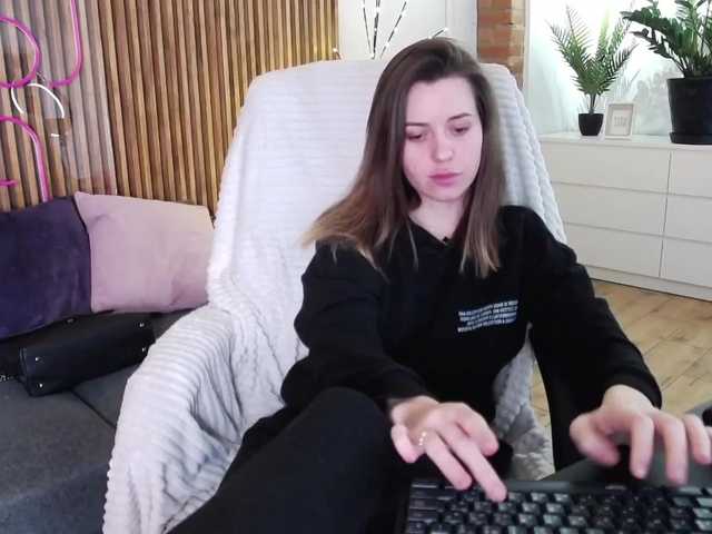 Capturas de tela de transmissão PolinaPrada