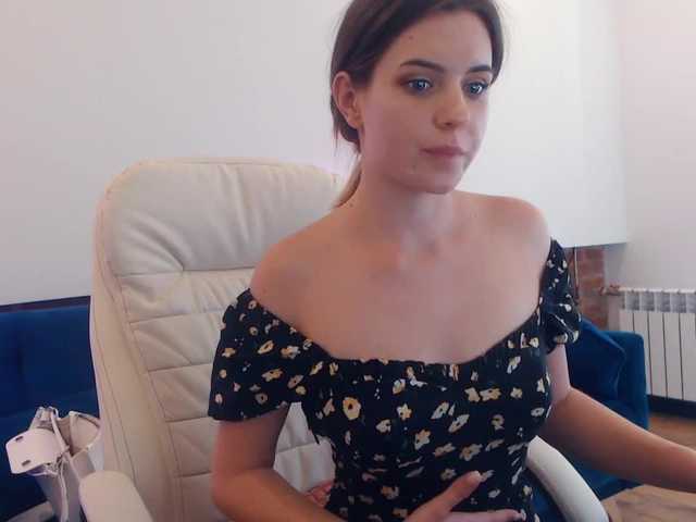 Capturas de tela de transmissão PolinaPrada