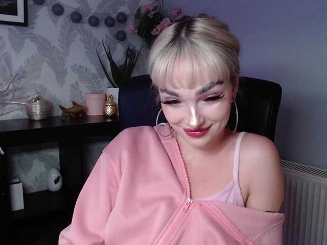 Capturas de tela de transmissão PollyExtasy