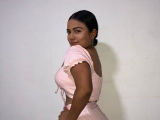 Chat de vídeo erótico PrettyDesiree