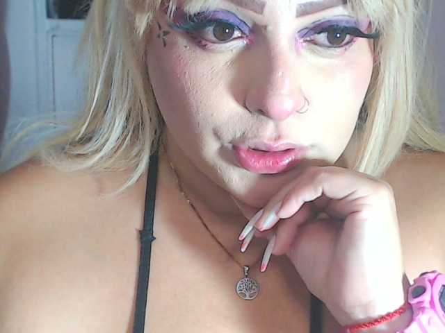 Capturas de tela de transmissão PrincessBBW