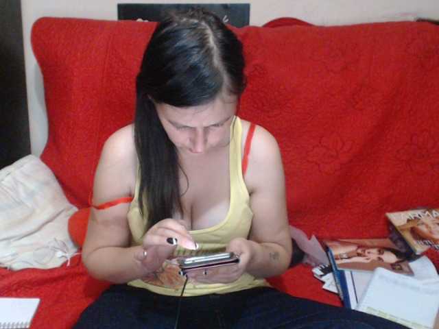 Capturas de tela de transmissão PureJulie