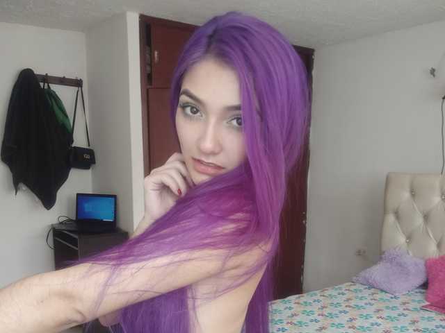 Chat de vídeo erótico purple--girl