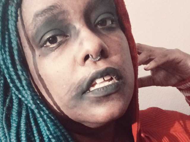 Foto do perfil Queenie-Bee
