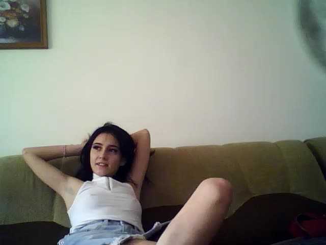 Capturas de tela de transmissão queeninbj