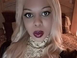 Chat de vídeo erótico QueenMorgan