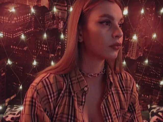 Capturas de tela de transmissão Queenstrelias