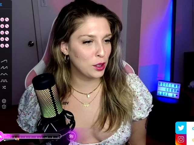 Capturas de tela de transmissão queenxlexy