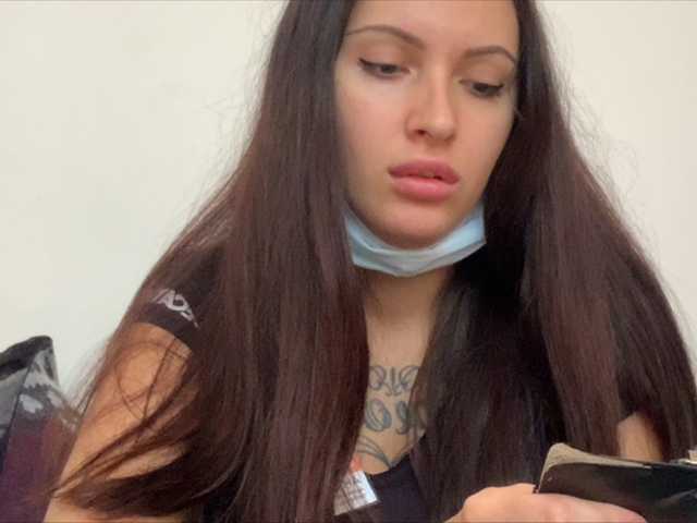 Fotos Radi-haipa Pussy-100 tokens, tits-100 tokens, I respond to messages-15 tokens, show-200 tokens, I look at the camera-20 tokens, the most frank in private. and do not forget to put love