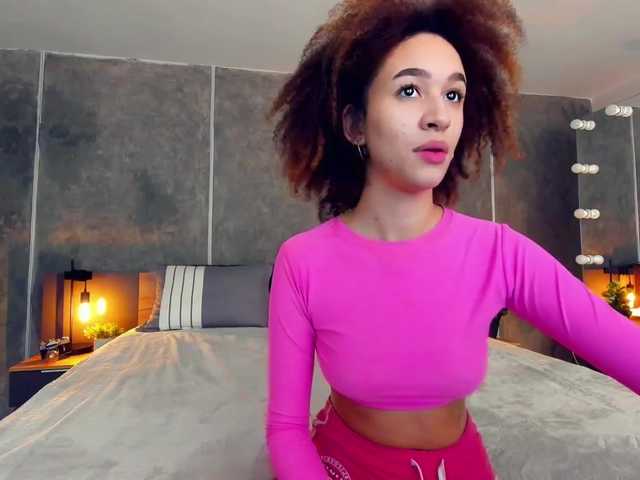 Capturas de tela de transmissão RaffaelaC