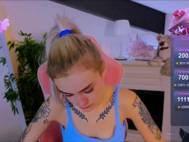 Capturas de tela de transmissão Ravenaaa