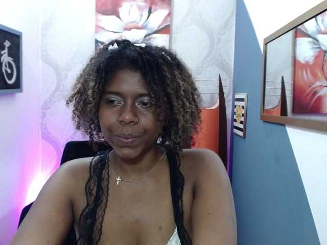Capturas de tela de transmissão Rianna-lieh