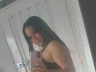 Chat de vídeo erótico RiiaJones