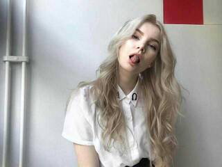 Chat de vídeo erótico RinaRia