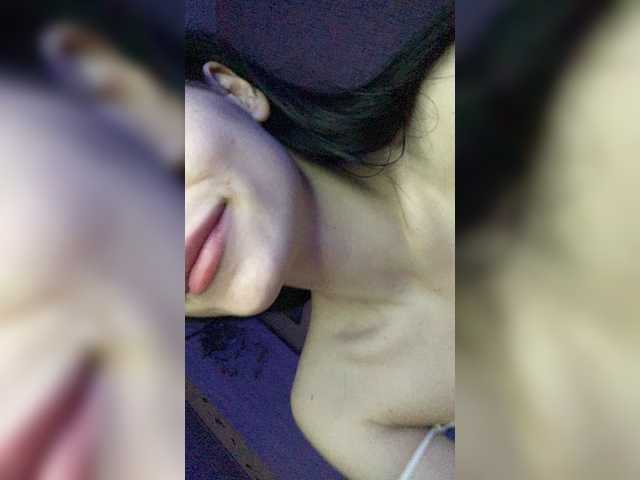 Capturas de tela de transmissão Ripbitch1