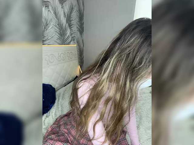 Capturas de tela de transmissão Rita-666