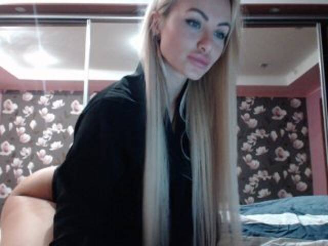 Capturas de tela de transmissão RosaNobile