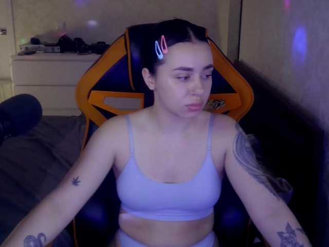 Capturas de tela de transmissão RosieDixon
