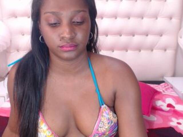 Capturas de tela de transmissão RosieLuxe