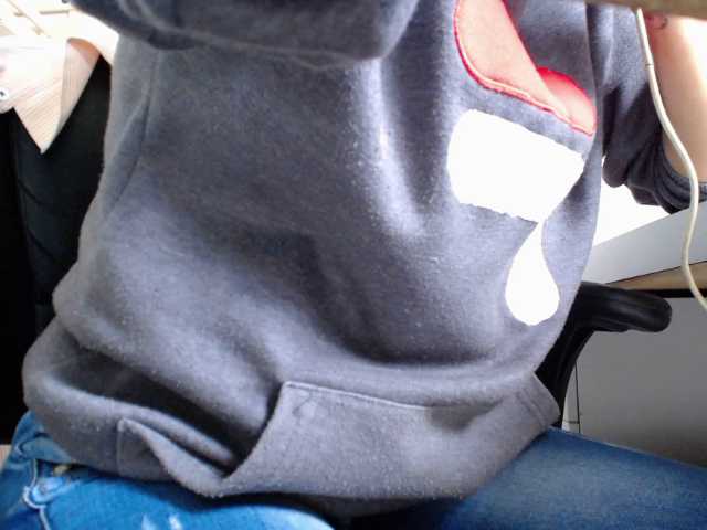 Capturas de tela de transmissão RoxaneFox