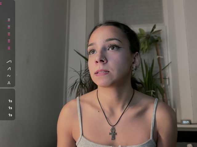 Capturas de tela de transmissão roxieflexie