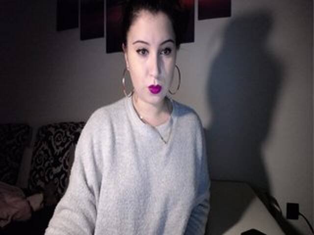 Capturas de tela de transmissão roxy4u