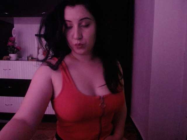 Fotos roxy4u #privat#naked#brunete#hot#dance