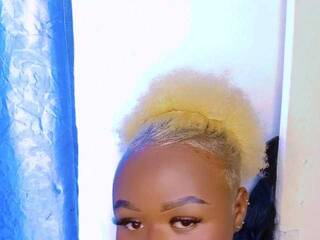 Chat de vídeo erótico Roxylola23