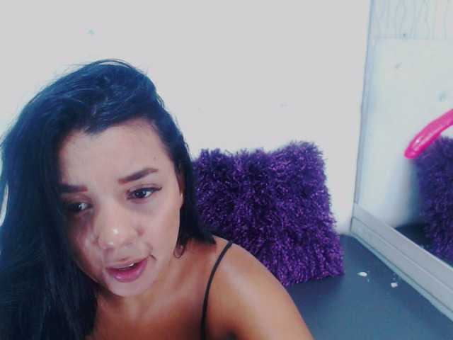 Capturas de tela de transmissão RoxyxTaylor