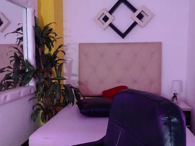 Capturas de tela de transmissão SallyDevine