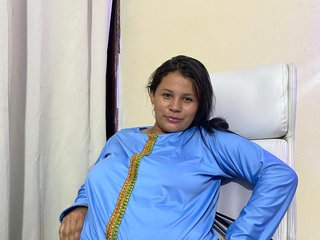 Chat de vídeo erótico SalmaBadawi