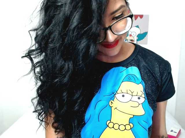 Capturas de tela de transmissão SalomeBaker