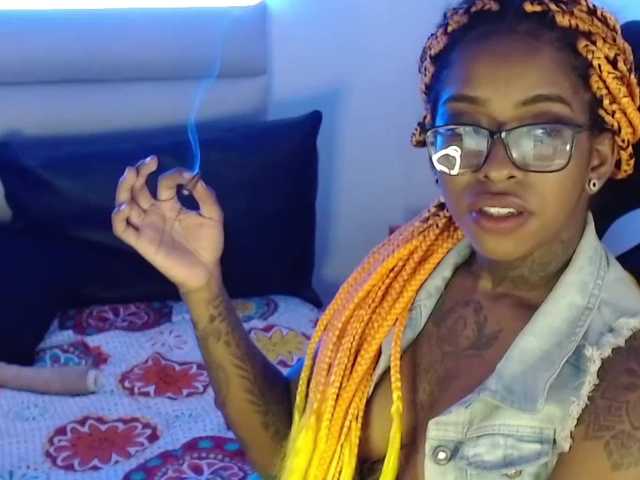 Capturas de tela de transmissão samantaafox