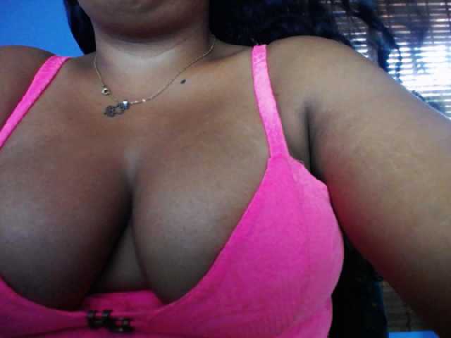 Capturas de tela de transmissão samantabigass