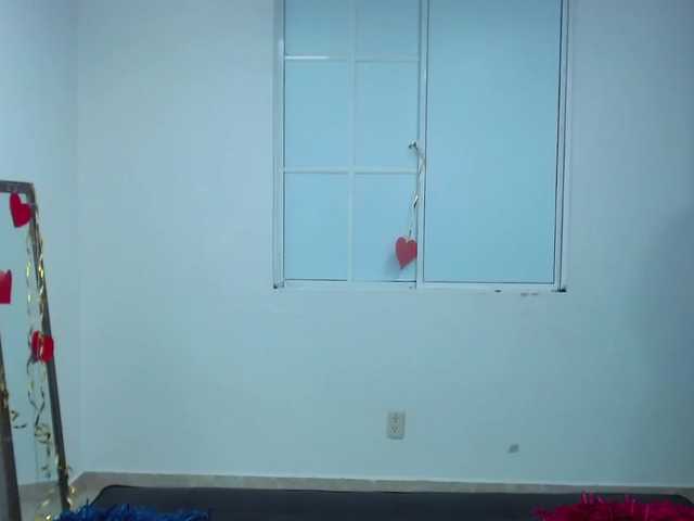 Capturas de tela de transmissão LilyJames