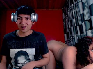 Chat de vídeo erótico SammiAndSoffi