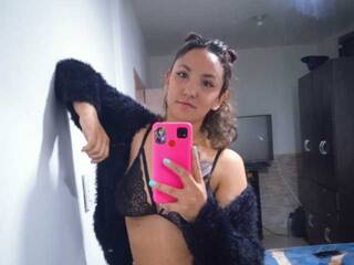 Chat de vídeo erótico Saori-hanagami