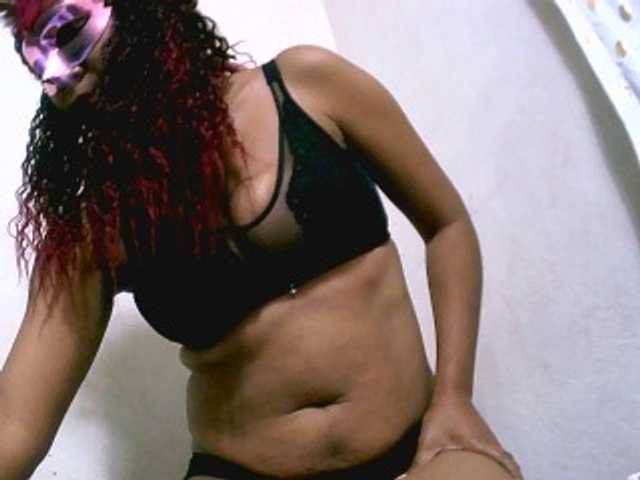 Capturas de tela de transmissão Sarah74