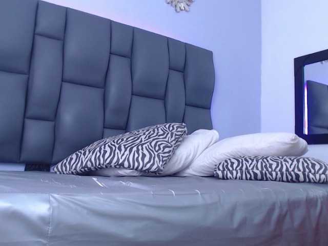 Capturas de tela de transmissão SarahMosley