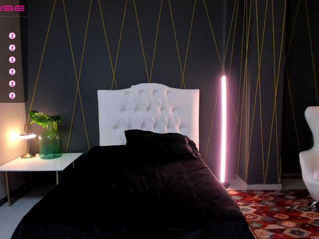 Capturas de tela de transmissão SarahPrestonX