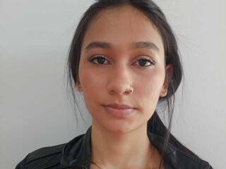 Chat de vídeo erótico saralione