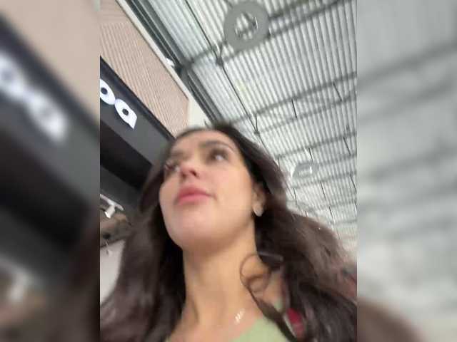 Capturas de tela de transmissão -Sasha-Orlova-